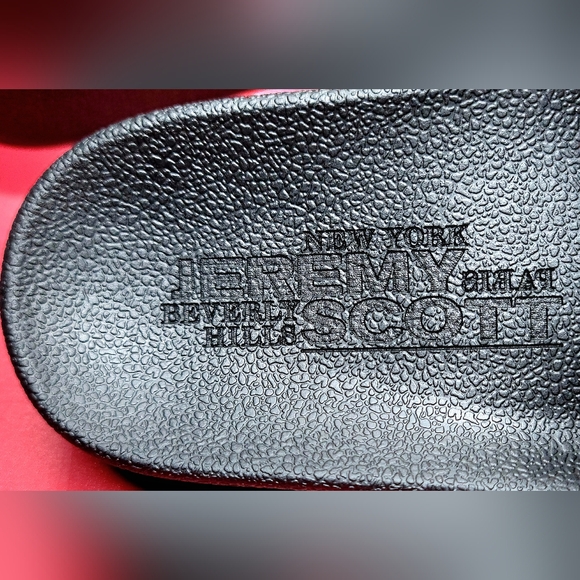 Adidas Jeremy Scott x Adilette Slide 'Camo Teddy' Sz 6 Women  Sz 5 Women NIB - Picture 8 of 11